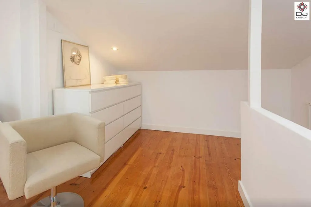Design Duplex Apartment Ba/ Chiado Lisboa