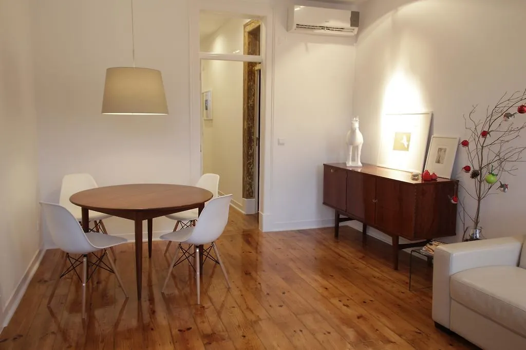 Design Duplex Apartment Ba/ Chiado Lisbon